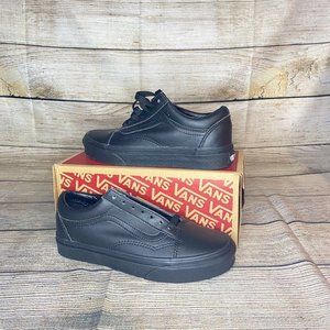 New Vans Old Skool Triple Black Leather VN0A38G1PXP Women's Size 5.5, 7